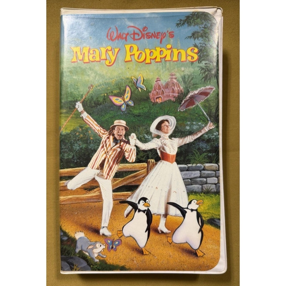 Mary Poppins - Disney Classic - UPC 1225702303 - VHS 023